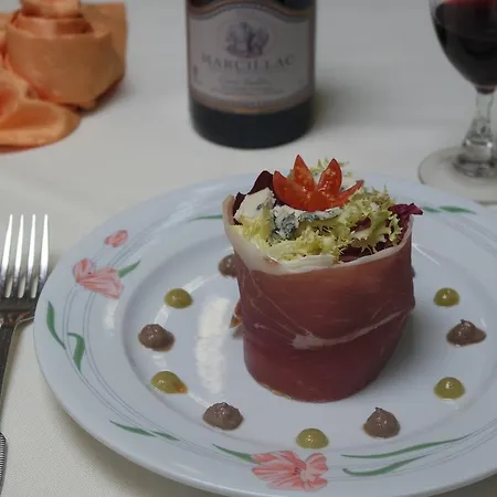 호텔 Le Tulipier 2*