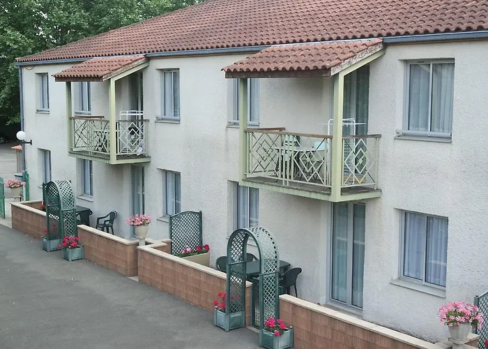 Le Tulipier 2* Cransac